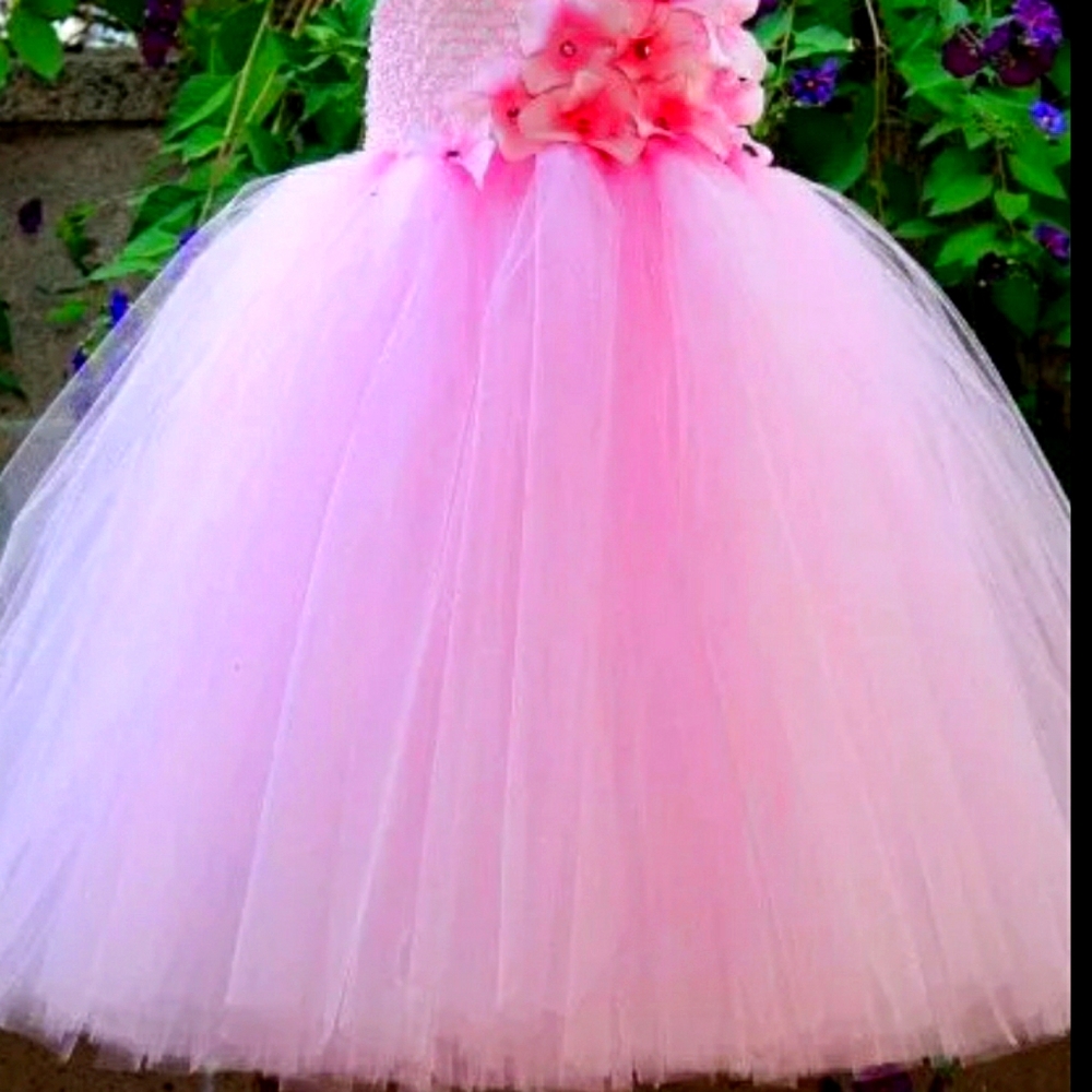 Tutu flower girl order any color ask please